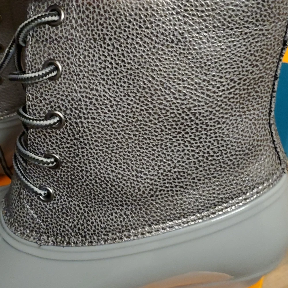 NWT SPORTO BELLA WATERPROOF LEATHER LACE-UP DUCK BOOT WITH ZIPPER  SZ 8M